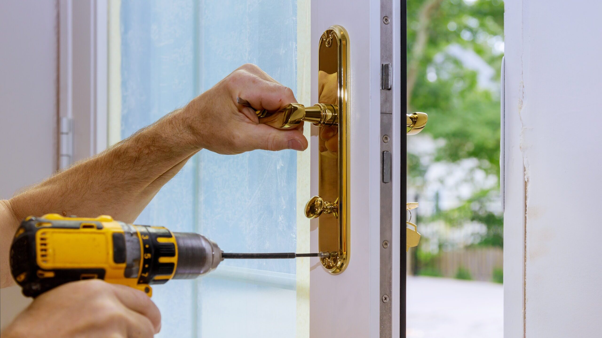 replacement door lock, door lock repair, door lock replacement